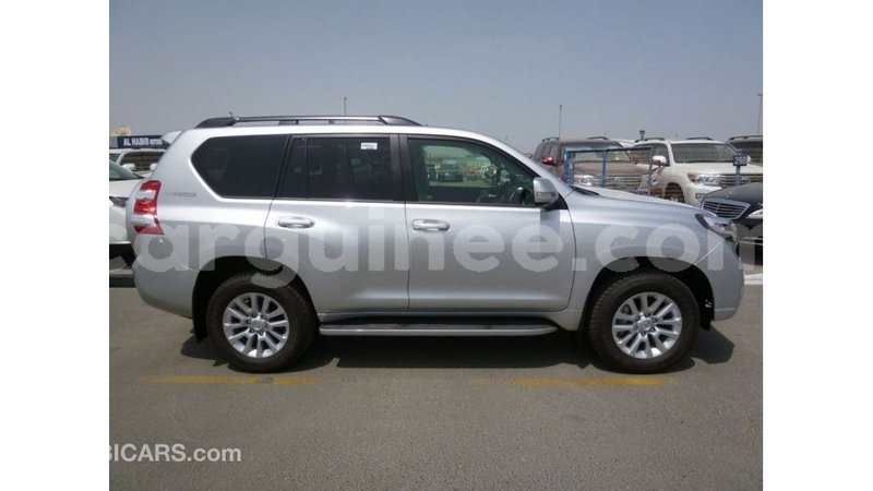 Big with watermark toyota prado conakry import dubai 5427