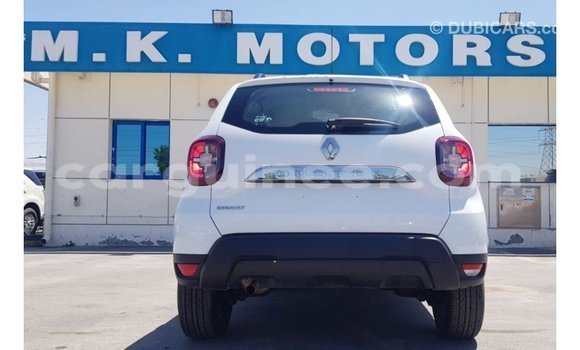 Buy Import Renault 19 White Car in Import - Dubai in Conakry Buy Import Renault 19 White Car in Import - Dubai in Conakry