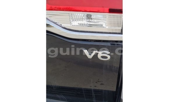Buy Import Toyota Land Cruiser Black Car in Import - Dubai in Conakry Buy Import Toyota Land Cruiser Black Car in Import - Dubai in Conakry