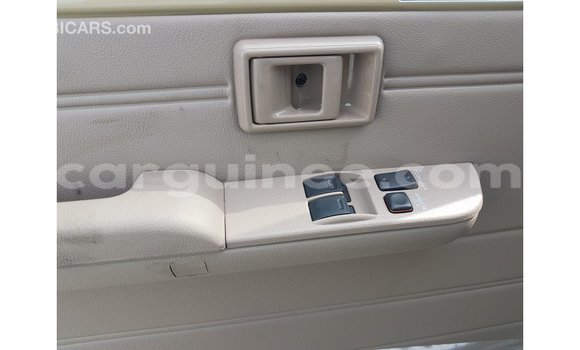 Buy Import Toyota Land Cruiser Beige Car in Import - Dubai in Conakry Buy Import Toyota Land Cruiser Beige Car in Import - Dubai in Conakry