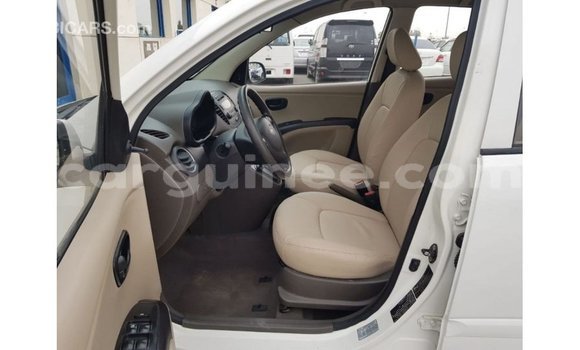 Buy Import Hyundai i10 White Car in Import - Dubai in Conakry Buy Import Hyundai i10 White Car in Import - Dubai in Conakry