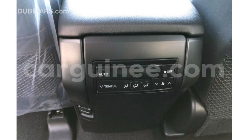 Big with watermark toyota prado conakry import dubai 5444