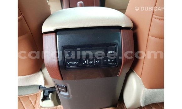 Buy Import Toyota Prado White Car in Import - Dubai in Conakry Buy Import Toyota Prado White Car in Import - Dubai in Conakry