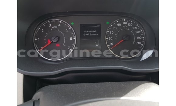 Buy Import Renault 19 Green Car in Import - Dubai in Conakry Buy Import Renault 19 Green Car in Import - Dubai in Conakry