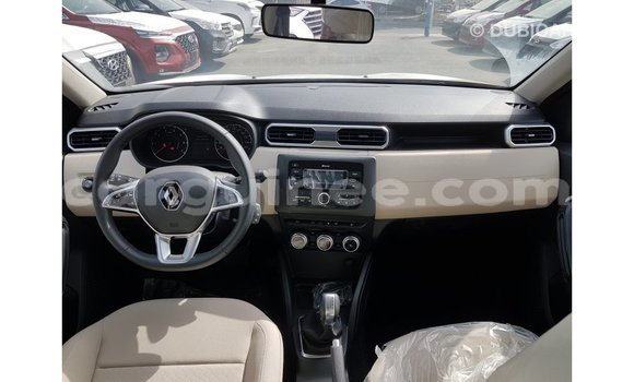 Buy Import Renault 19 Green Car in Import - Dubai in Conakry Buy Import Renault 19 Green Car in Import - Dubai in Conakry