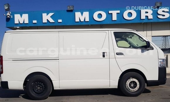Buy Import Toyota Hiace White Car in Import - Dubai in Conakry Buy Import Toyota Hiace White Car in Import - Dubai in Conakry