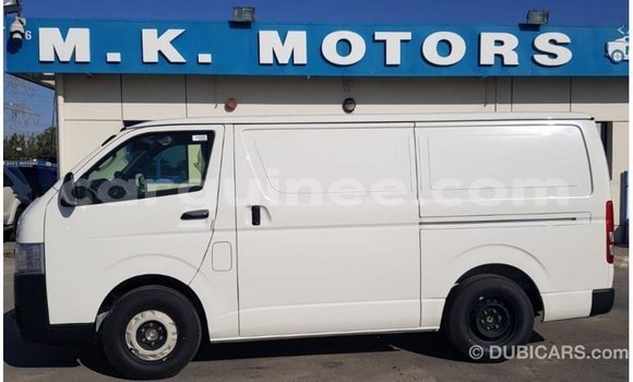 Buy Import Toyota Hiace White Car in Import - Dubai in Conakry Buy Import Toyota Hiace White Car in Import - Dubai in Conakry