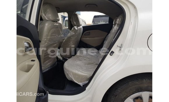 Buy Import Kia Rio White Car in Import - Dubai in Conakry Buy Import Kia Rio White Car in Import - Dubai in Conakry