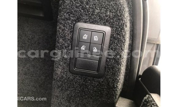 Acheter Import Voiture Land Rover Range Rover Noir à Import - Dubai, Conakry Acheter Import Voiture Land Rover Range Rover Noir à Import - Dubai, Conakry
