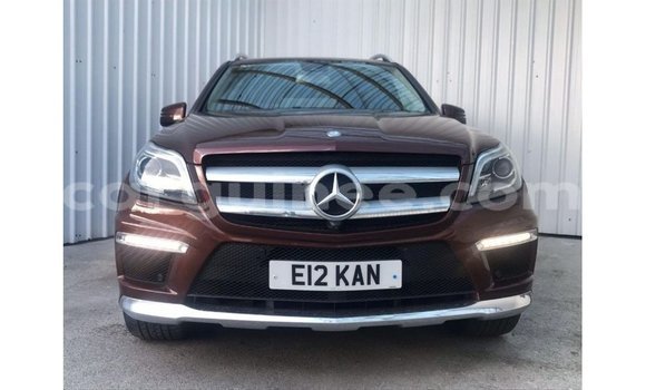 Buy Import Mercedes-Benz 190 Red Car in Import - Dubai in Conakry Buy Import Mercedes-Benz 190 Red Car in Import - Dubai in Conakry