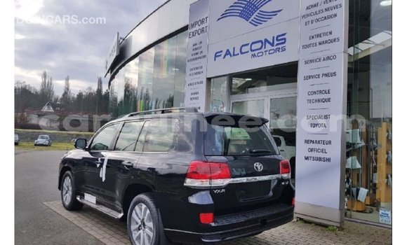 Buy Import Toyota Land Cruiser Black Car in Import - Dubai in Conakry Buy Import Toyota Land Cruiser Black Car in Import - Dubai in Conakry