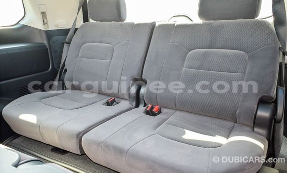 Buy Import Toyota Land Cruiser White Car in Import - Dubai in Conakry Buy Import Toyota Land Cruiser White Car in Import - Dubai in Conakry