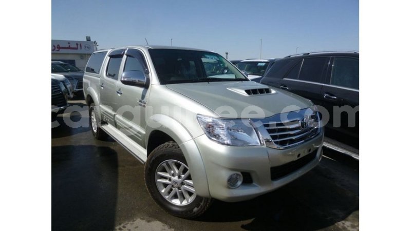 Big with watermark toyota hilux conakry import dubai 5486