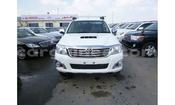 Buy Import Toyota Hilux White Car in Import - Dubai in Conakry Buy Import Toyota Hilux White Car in Import - Dubai in Conakry
