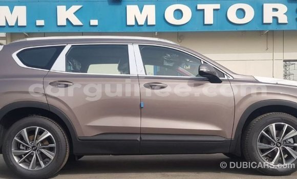 Buy Import Hyundai Santa Fe Other Car in Import - Dubai in Conakry Buy Import Hyundai Santa Fe Other Car in Import - Dubai in Conakry