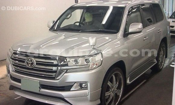 Buy Import Toyota Land Cruiser Other Car in Import - Dubai in Conakry Buy Import Toyota Land Cruiser Other Car in Import - Dubai in Conakry