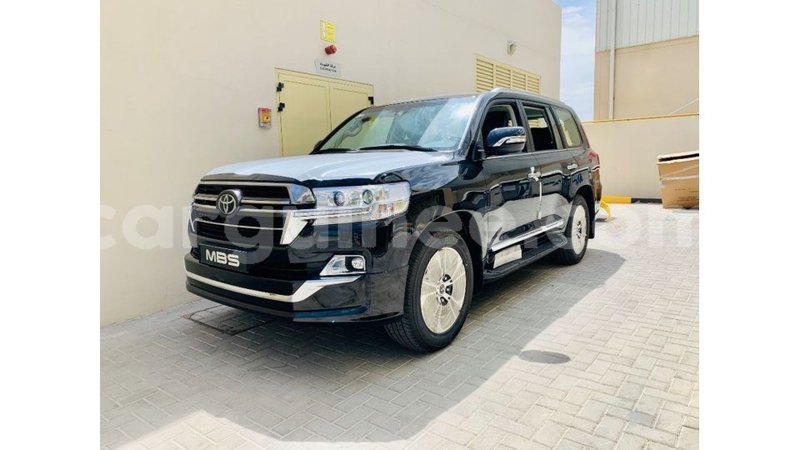 Big with watermark toyota land cruiser conakry import dubai 5510