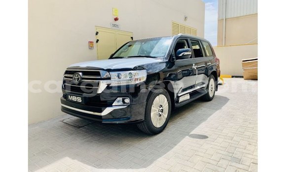 Buy Import Toyota Land Cruiser Black Car in Import - Dubai in Conakry Buy Import Toyota Land Cruiser Black Car in Import - Dubai in Conakry