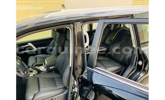 Buy Import Toyota Land Cruiser Black Car in Import - Dubai in Conakry Buy Import Toyota Land Cruiser Black Car in Import - Dubai in Conakry