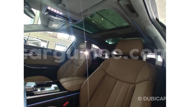 Big with watermark audi a8 conakry import dubai 5511