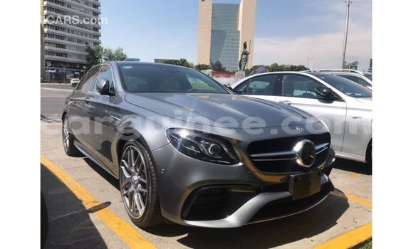 Buy Import Mercedes-Benz 190 Other Car in Import - Dubai in Conakry Buy Import Mercedes-Benz 190 Other Car in Import - Dubai in Conakry