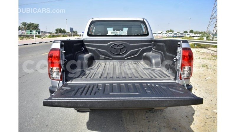 Big with watermark toyota hilux conakry import dubai 5544