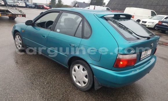 Acheter Occasion Voiture Toyota Corolla Bleu à Conakry, Conakry Acheter Occasion Voiture Toyota Corolla Bleu à Conakry, Conakry