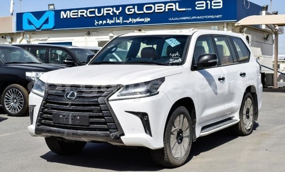 Acheter Import Voiture Lexus LX Blanc à Import - Dubai, Conakry Acheter Import Voiture Lexus LX Blanc à Import - Dubai, Conakry