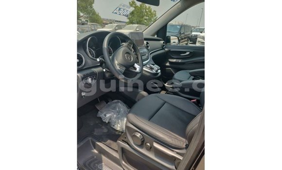 Buy Import Mercedes-Benz 250 Black Car in Import - Dubai in Conakry Buy Import Mercedes-Benz 250 Black Car in Import - Dubai in Conakry