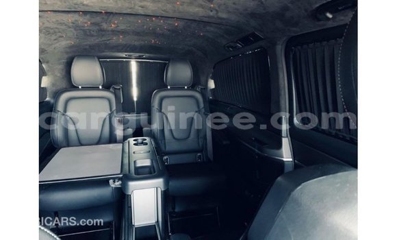 Buy Import Mercedes-Benz 250 Black Car in Import - Dubai in Conakry Buy Import Mercedes-Benz 250 Black Car in Import - Dubai in Conakry