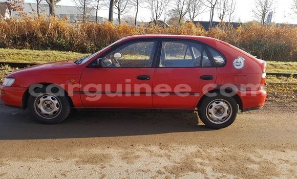 Acheter Occasion Voiture Toyota Corolla Bleu à Conakry, Conakry Acheter Occasion Voiture Toyota Corolla Bleu à Conakry, Conakry