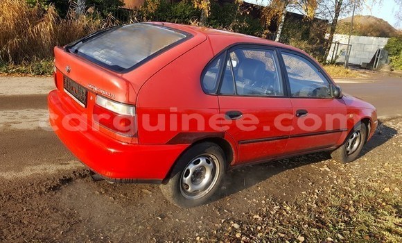 Acheter Occasion Voiture Toyota Corolla Bleu à Conakry, Conakry Acheter Occasion Voiture Toyota Corolla Bleu à Conakry, Conakry