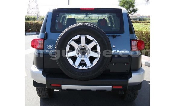 Buy Import Toyota FJ Cruiser Blue Car in Import - Dubai in Conakry Buy Import Toyota FJ Cruiser Blue Car in Import - Dubai in Conakry