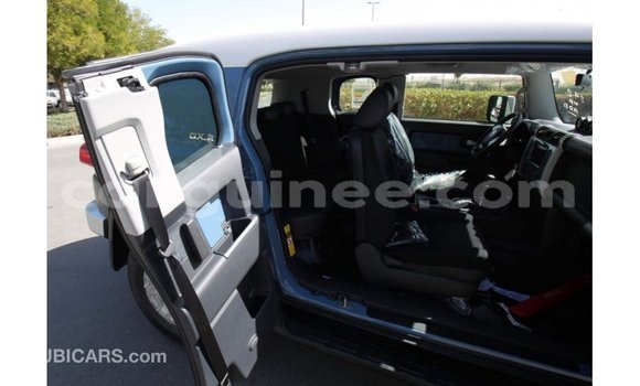 Buy Import Toyota FJ Cruiser Blue Car in Import - Dubai in Conakry Buy Import Toyota FJ Cruiser Blue Car in Import - Dubai in Conakry