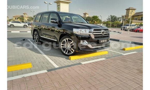 Acheter Import Voiture Toyota Land Cruiser Noir à Import - Dubai, Conakry Acheter Import Voiture Toyota Land Cruiser Noir à Import - Dubai, Conakry