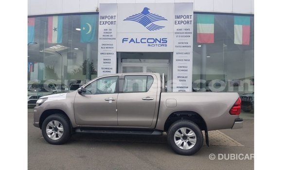 Buy Import Toyota Hilux Other Car in Import - Dubai in Conakry Buy Import Toyota Hilux Other Car in Import - Dubai in Conakry