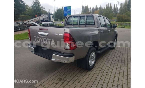Buy Import Toyota Hilux Other Car in Import - Dubai in Conakry Buy Import Toyota Hilux Other Car in Import - Dubai in Conakry