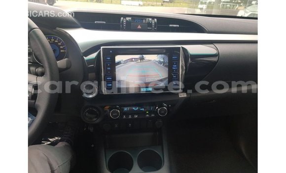 Buy Import Toyota Hilux Other Car in Import - Dubai in Conakry Buy Import Toyota Hilux Other Car in Import - Dubai in Conakry