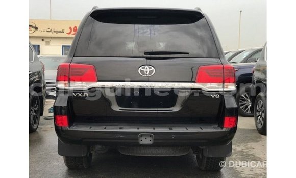 Buy Import Toyota Land Cruiser Black Car in Import - Dubai in Conakry Buy Import Toyota Land Cruiser Black Car in Import - Dubai in Conakry