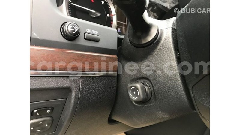 Big with watermark toyota land cruiser conakry import dubai 5558