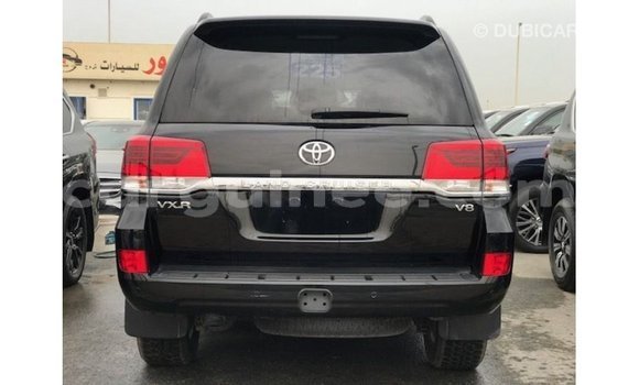 Buy Import Toyota Land Cruiser Black Car in Import - Dubai in Conakry Buy Import Toyota Land Cruiser Black Car in Import - Dubai in Conakry