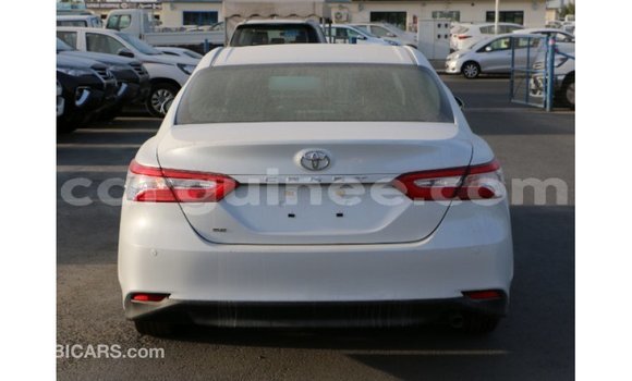Buy Import Toyota Camry White Car in Import - Dubai in Conakry Buy Import Toyota Camry White Car in Import - Dubai in Conakry