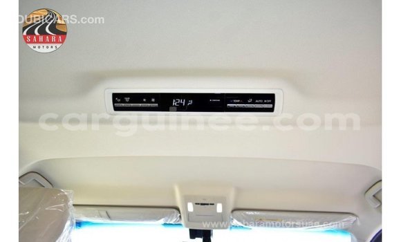 Buy Import Toyota Granvia White Car in Import - Dubai in Conakry Buy Import Toyota Granvia White Car in Import - Dubai in Conakry