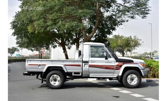 Buy Import Toyota Land Cruiser Other Car in Import - Dubai in Conakry Buy Import Toyota Land Cruiser Other Car in Import - Dubai in Conakry