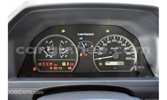 Buy Import Toyota Land Cruiser Other Car in Import - Dubai in Conakry Buy Import Toyota Land Cruiser Other Car in Import - Dubai in Conakry