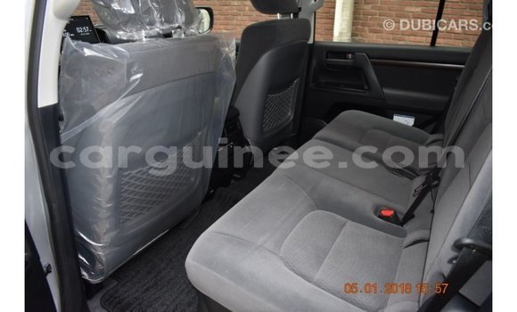 Buy Import Toyota Land Cruiser Other Car in Import - Dubai in Conakry Buy Import Toyota Land Cruiser Other Car in Import - Dubai in Conakry