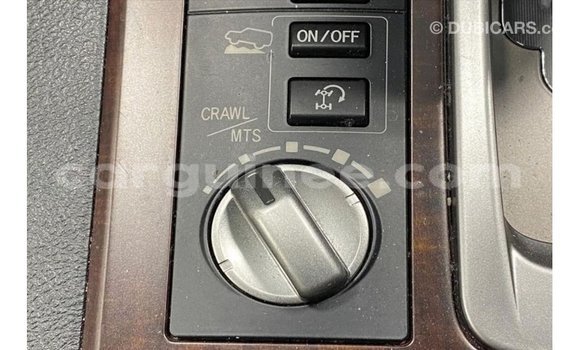 Acheter Import Voiture Toyota Land Cruiser Noir à Import - Dubai, Conakry Acheter Import Voiture Toyota Land Cruiser Noir à Import - Dubai, Conakry