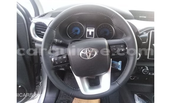 Buy Import Toyota Hilux Other Car in Import - Dubai in Conakry Buy Import Toyota Hilux Other Car in Import - Dubai in Conakry