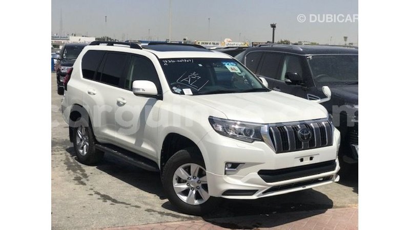 Big with watermark toyota prado conakry import dubai 5588