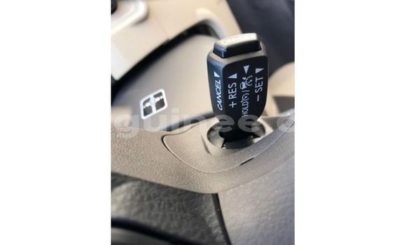 Buy Import Toyota Prado White Car in Import - Dubai in Conakry Buy Import Toyota Prado White Car in Import - Dubai in Conakry